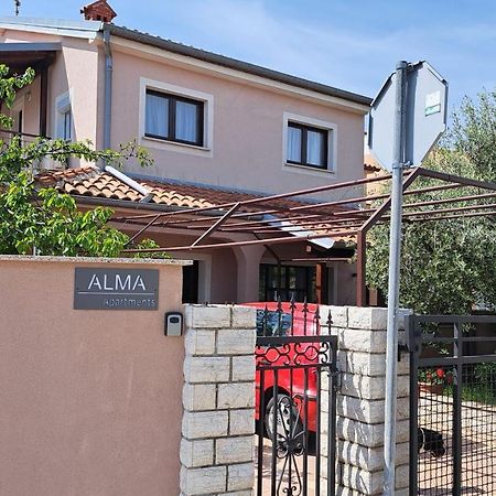 Apartmani Alma Pula Ngoại thất bức ảnh