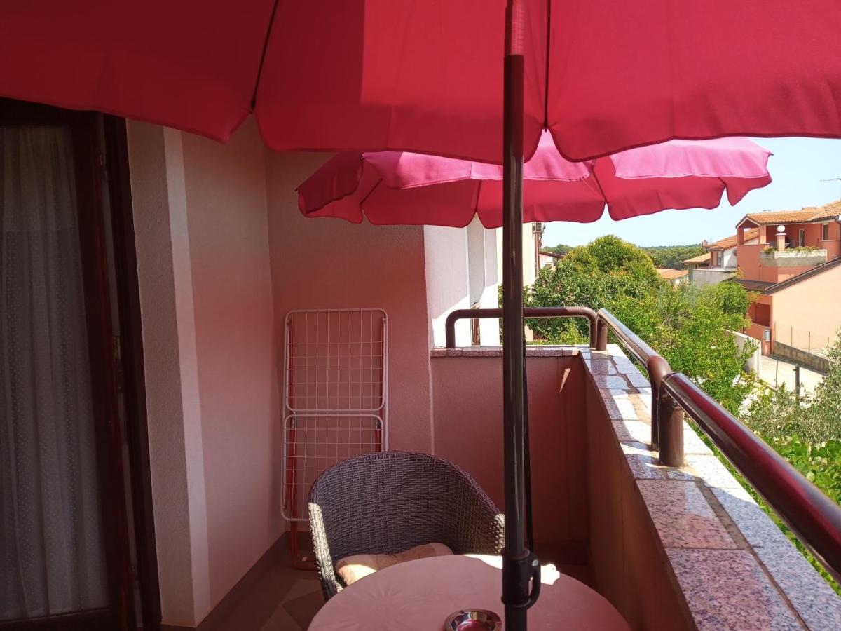 Apartmani Alma Pula Ngoại thất bức ảnh