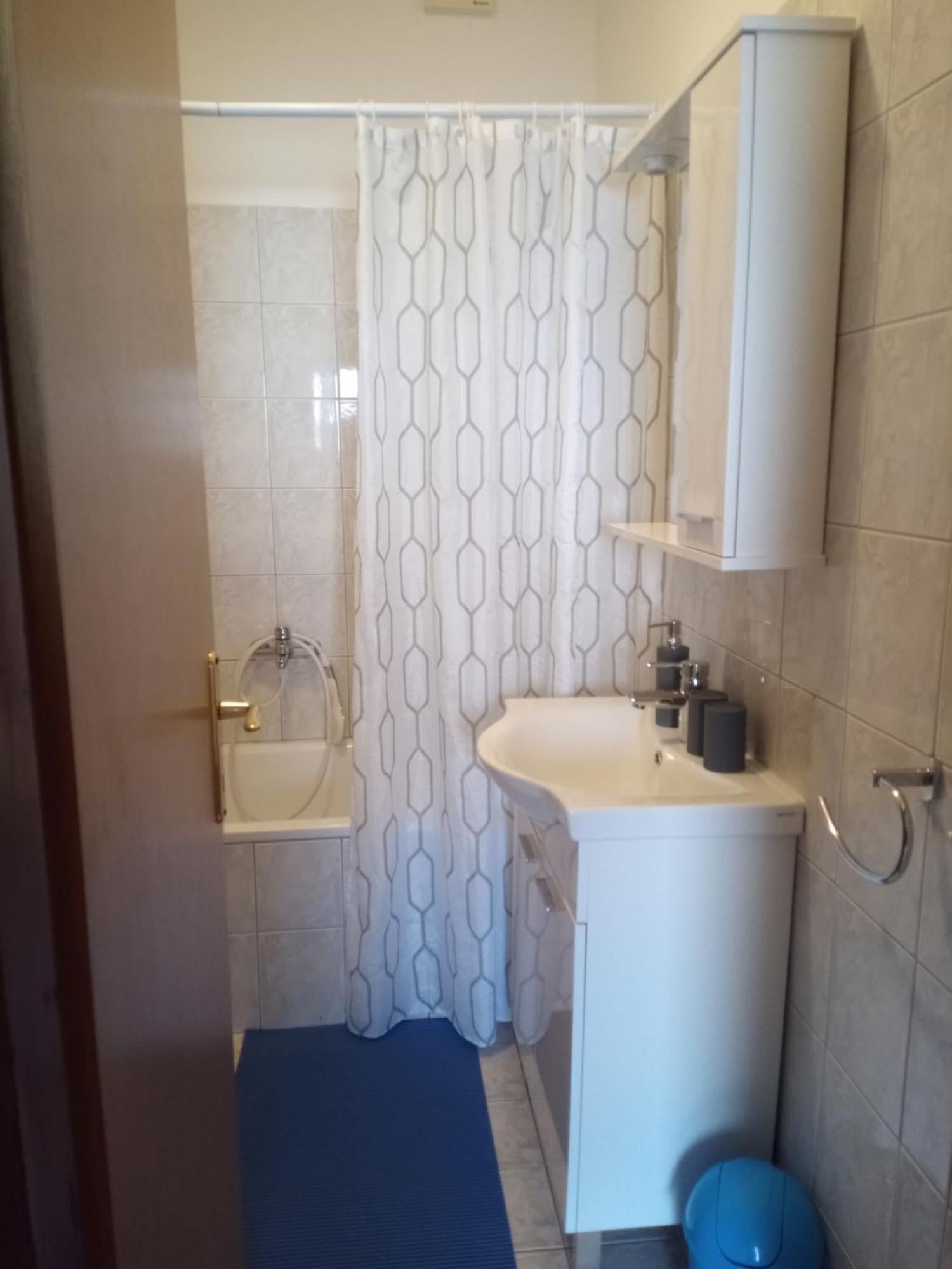 Apartmani Alma Pula Ngoại thất bức ảnh